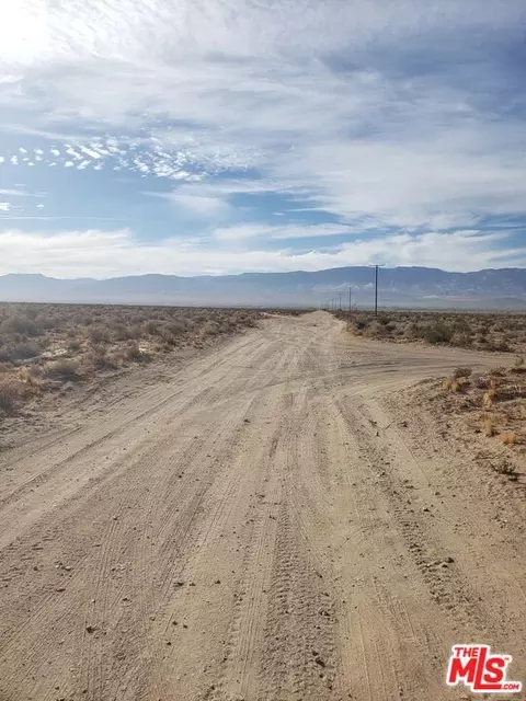 14196 Fairlane Rd, Lucerne Valley, CA 92356 photo 23