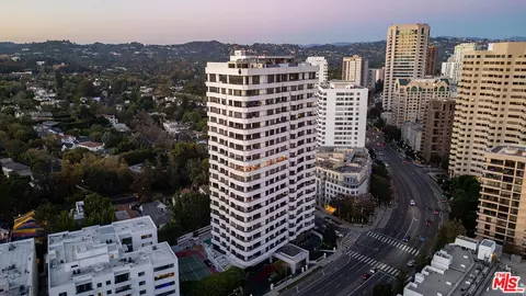 10601 Wilshire Blvd #1203, Los Angeles, CA 90024