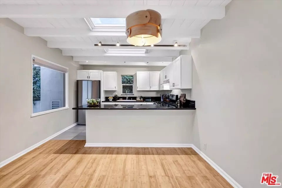 Kitchen - 10524 Seabury Ln, Los Angeles, CA 90077 photo 1 of 5