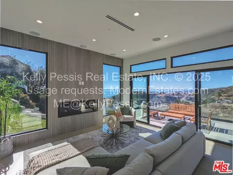 2901 Seabreeze Dr, Malibu, CA 90265