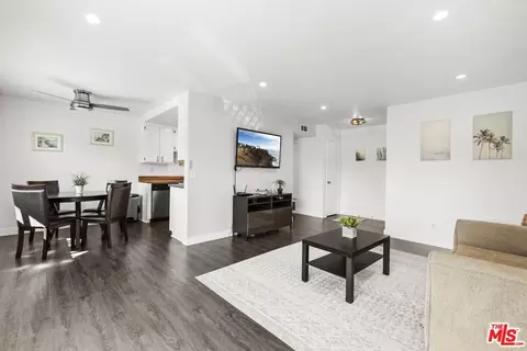 Other - 955 E 3rd St #213, Long Beach, CA 90802 photo 2 of 6
