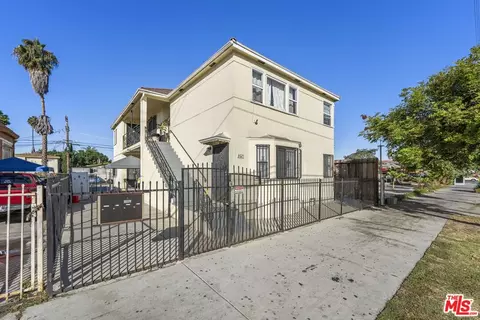 8627 S Figueroa St, Los Angeles, CA 90003