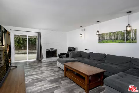 2304 Waldo St, Simi Valley, CA 93065 photo 9