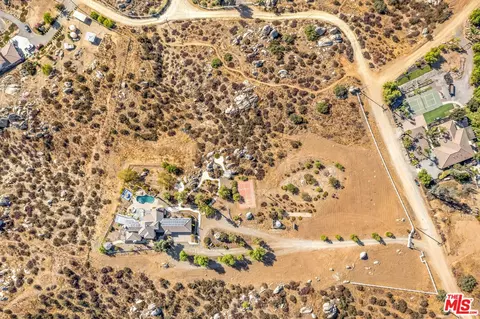 View/Area - 38675 Green Meadow Rd, Temecula, CA 92592 photo 5 of 9