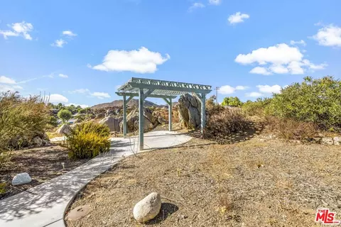 Exterior - 38675 Green Meadow Rd, Temecula, CA 92592 photo 13 of 18