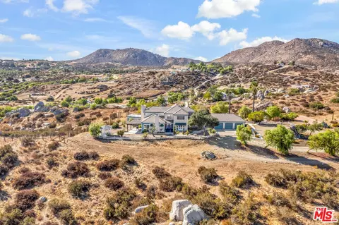 View/Area - 38675 Green Meadow Rd, Temecula, CA 92592 photo 4 of 9