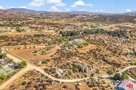View/Area - 38675 Green Meadow Rd, Temecula, CA 92592 photo 7 of 9