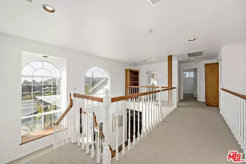Entry Way - 38675 Green Meadow Rd, Temecula, CA 92592 photo 4 of 4