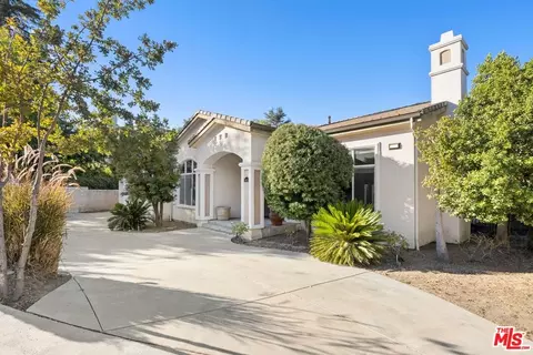 9451 Oak Leaf Dr, Chatsworth, CA 91311