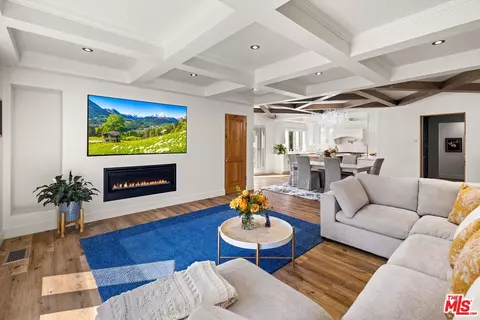 Living - 959 E Highway 246, Solvang, CA 93463 photo 4 of 6