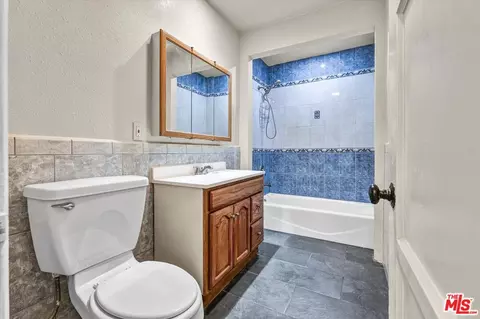 Bath - 1026 S Harlan Ave, Compton, CA 90220 photo 1 of 1