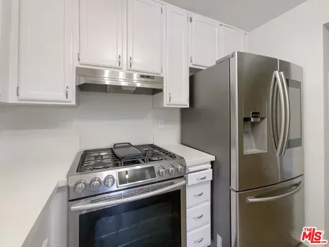 6525 Twin Circle Ln #5, Simi Valley, CA 93063 photo 12