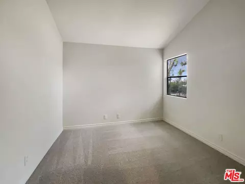 6525 Twin Circle Ln #5, Simi Valley, CA 93063 photo 15