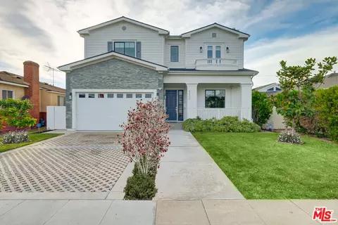 8305 Chase Ave, Los Angeles, CA 90045