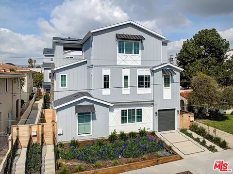 11975 Mayfield Ave, Los Angeles, CA 90049