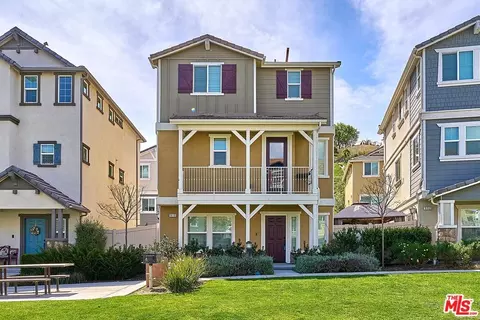 9110 Ballard Dr, Chatsworth, CA 91311