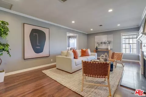 Living - 5519 Costello Ave, Sherman Oaks, CA 91401 photo 1 of 1