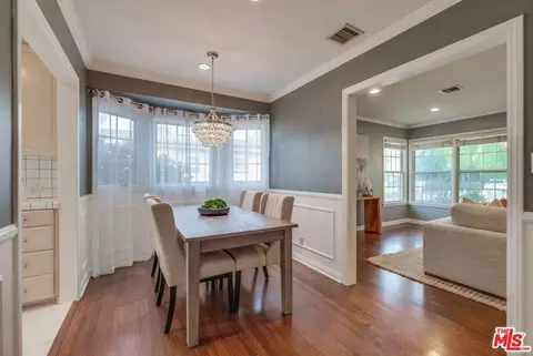 Dining - 5519 Costello Ave, Sherman Oaks, CA 91401 photo 2 of 3