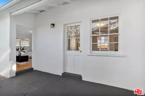 Exterior - 1901 Montecito Dr, Glendale, CA 91208 photo 3 of 14