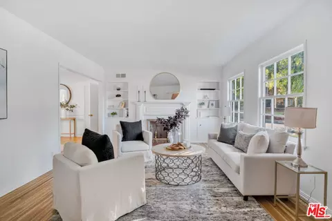Living - 1901 Montecito Dr, Glendale, CA 91208 photo 1 of 4