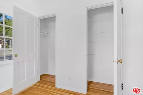 Bedroom - 1901 Montecito Dr, Glendale, CA 91208 photo 5 of 11