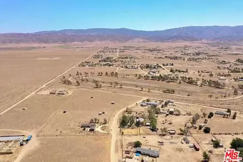 View/Area - 50752 252nd St, Lancaster, CA 93536 photo 6 of 6