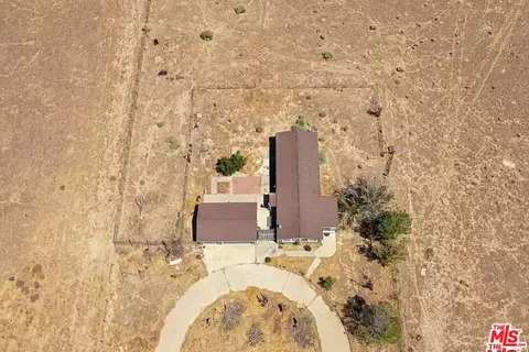 View/Area - 50752 252nd St, Lancaster, CA 93536 photo 1 of 6