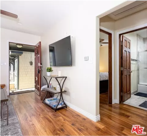 Entry Way - 534 Maine Ave, Long Beach, CA 90802 photo 3 of 3