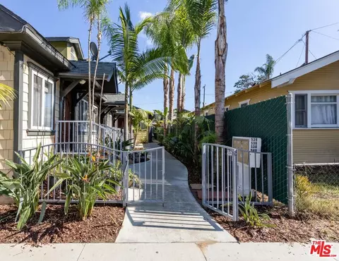 Exterior - 534 Maine Ave, Long Beach, CA 90802 photo 1 of 4