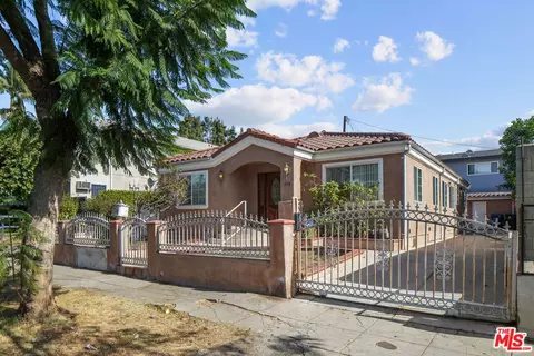 916 N Oxford Ave, Los Angeles, CA 90029
