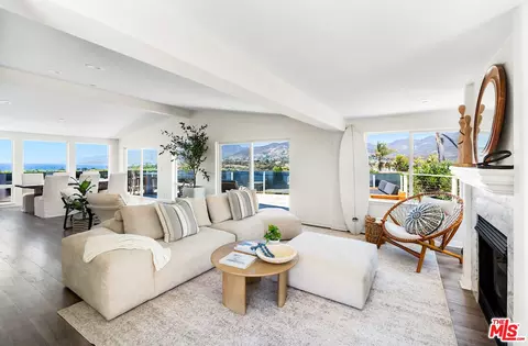 29500 Heathercliff Rd #211, Malibu, CA 90265