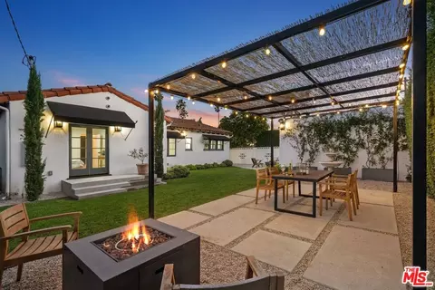 843 S Cochran Ave, Los Angeles, CA 90036
