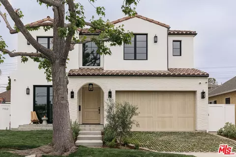 7100 Alverstone Ave, Los Angeles, CA 90045