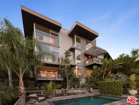 8896 Evanview Dr, Los Angeles, CA 90069