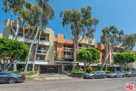 740 N Kings Rd #216, West Hollywood, CA 90069