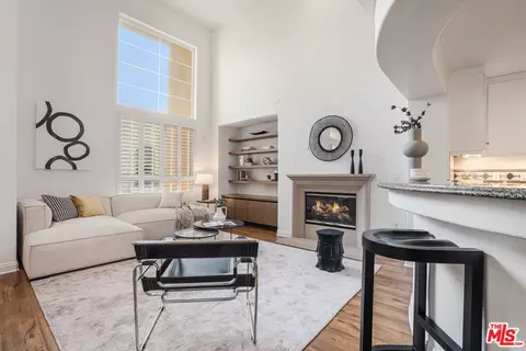 5831 Seawalk Dr #217, Playa Vista, CA 90094