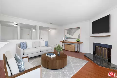 4451 Don Ricardo Dr #6, Los Angeles, CA 90008