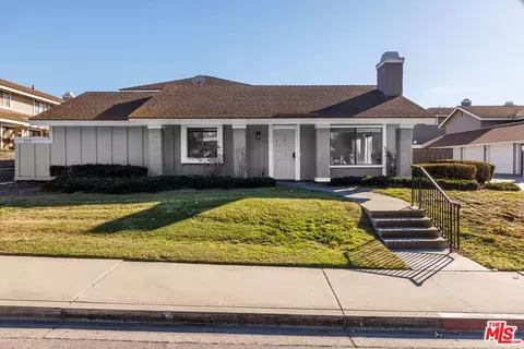 1172 Hilltop Rd #A, Santa Maria, CA 93455
