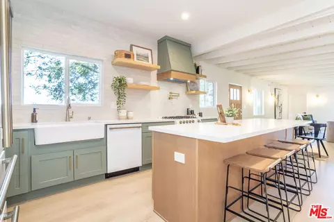 601 Redfield Ave, Los Angeles, CA 90042
