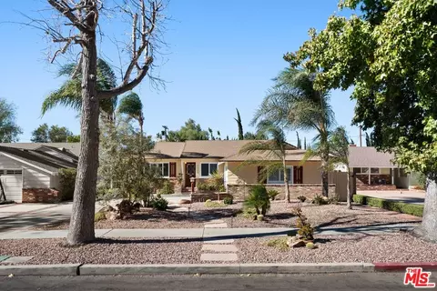 5439 Lemona Ave, Sherman Oaks, CA 91411