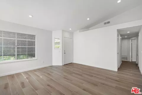 Entry Way - 1360 Cresta Rd, Corona, CA 92879 photo 1 of 2