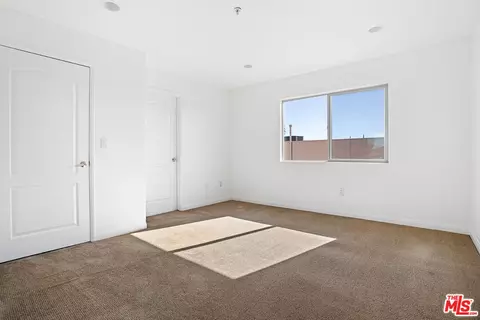 Bedroom - 7223 Baird Ave #104, Reseda, CA 91335 photo 1 of 4