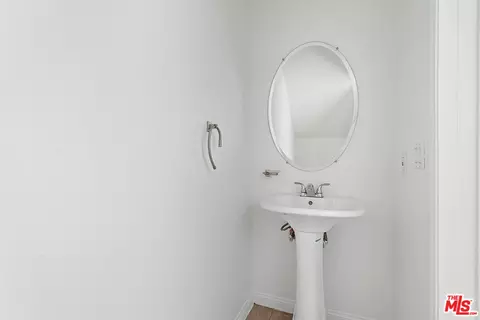 Other - 7223 Baird Ave #104, Reseda, CA 91335 photo 2 of 6