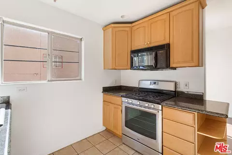 Kitchen - 7223 Baird Ave #104, Reseda, CA 91335 photo 3 of 3