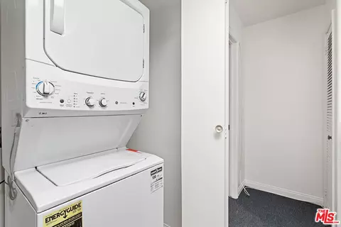 Other - 7223 Baird Ave #104, Reseda, CA 91335 photo 3 of 6
