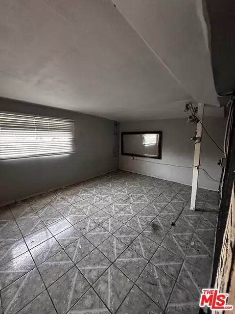 13004 S Mona Blvd, Compton, CA 90222 photo 6