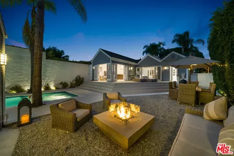 341 Westbourne Dr, West Hollywood, CA 90048