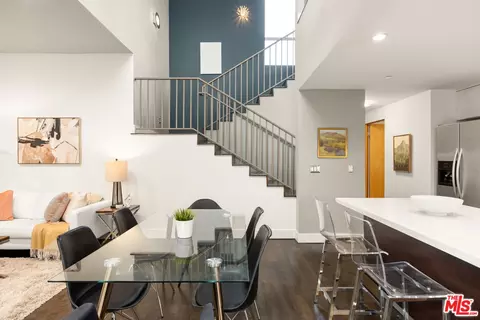 1050 N Gardner St #6, West Hollywood, CA 90046