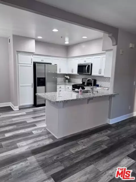 310 E Mccoy Ln #8G, Santa Maria, CA 93455