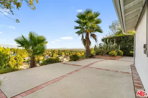 Exterior - 11434 Edenberg Ave, Porter Ranch, CA 91326 photo 4 of 17